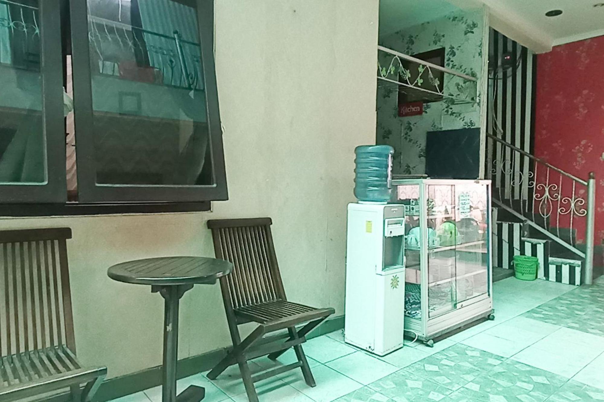 Trihakso Guest House Near Kaliurang Redpartner Sleman  Exterior photo